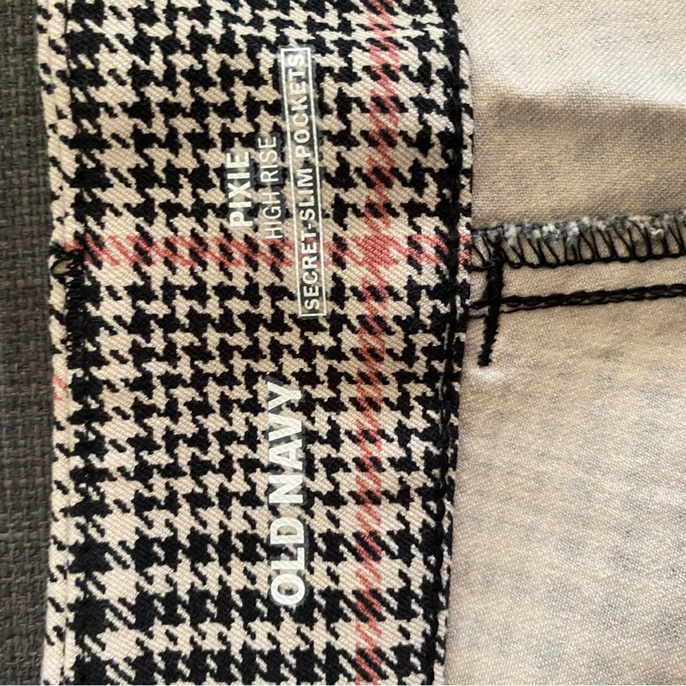 High Rise Pixie Pants - Picture 2 of 3